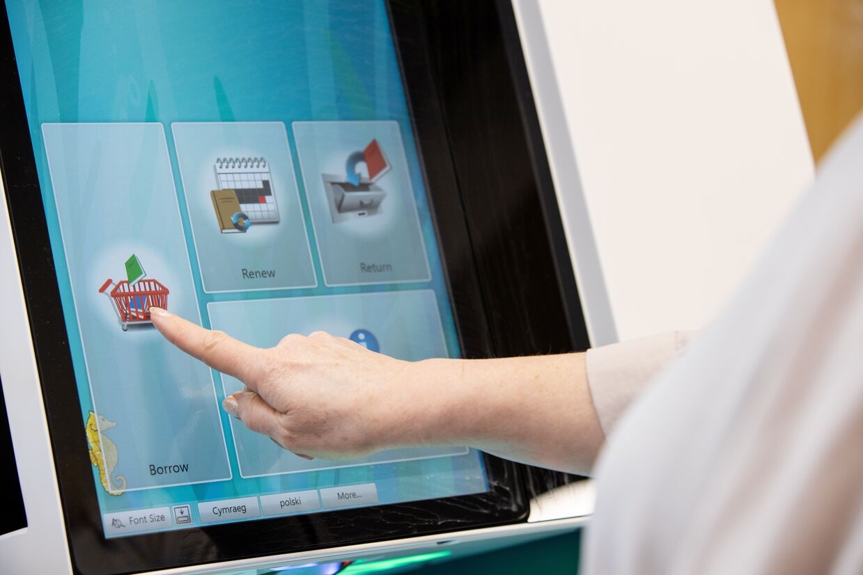 Self checkout Flintshire Libraries