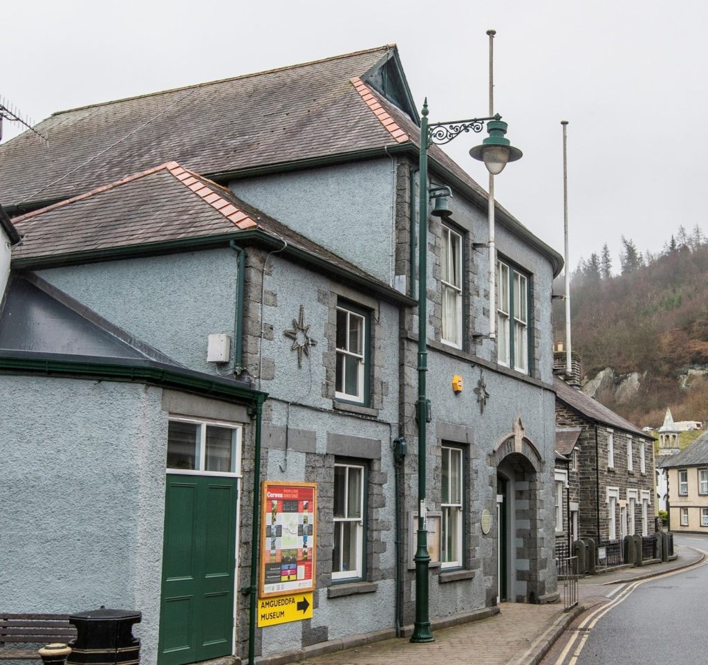 Llyfrgell Corwen