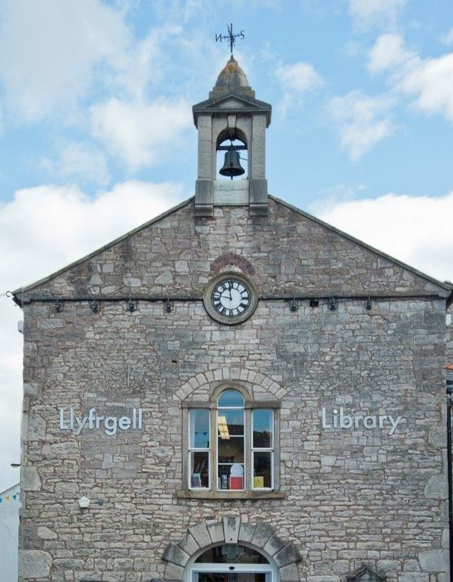 Llyfrgell Dinbych
