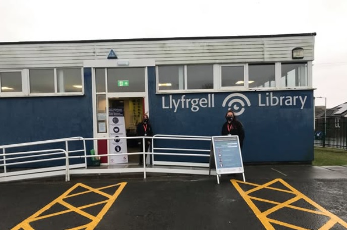 Llyfrgell Penlan