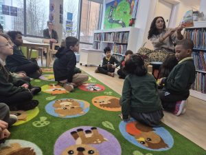 Jaziea Farag, llyfrgell canolog Caerdydd, Ysgol St Cuthberts